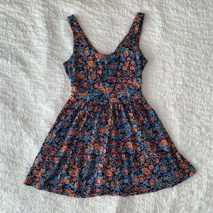 Forever 21 backless floral dress